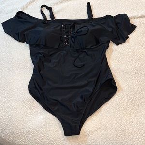 Women’s swimsuit -size 24 NWOT